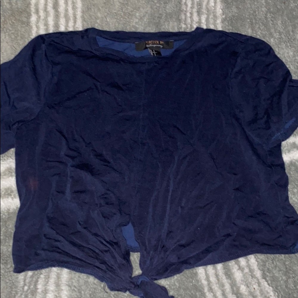 cropped shirt